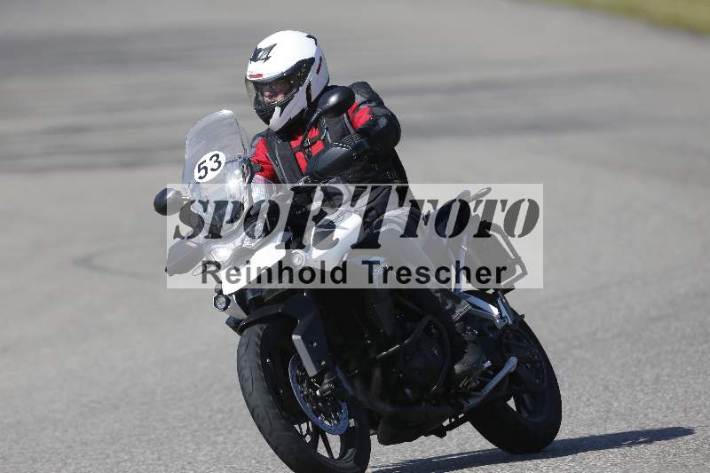 /01 02.04.2026 MAZ ADR/Gruppe gelb Gruppe gruen/53